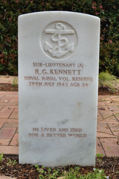 Ronald George KENNETT headstone