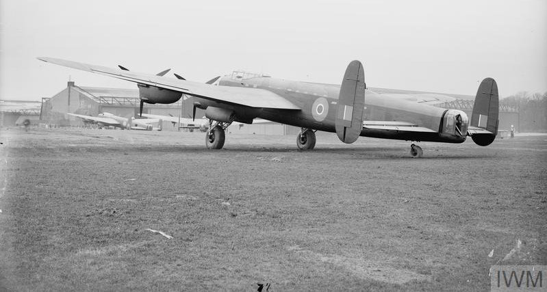 Avro Lancaster portside loooking forward